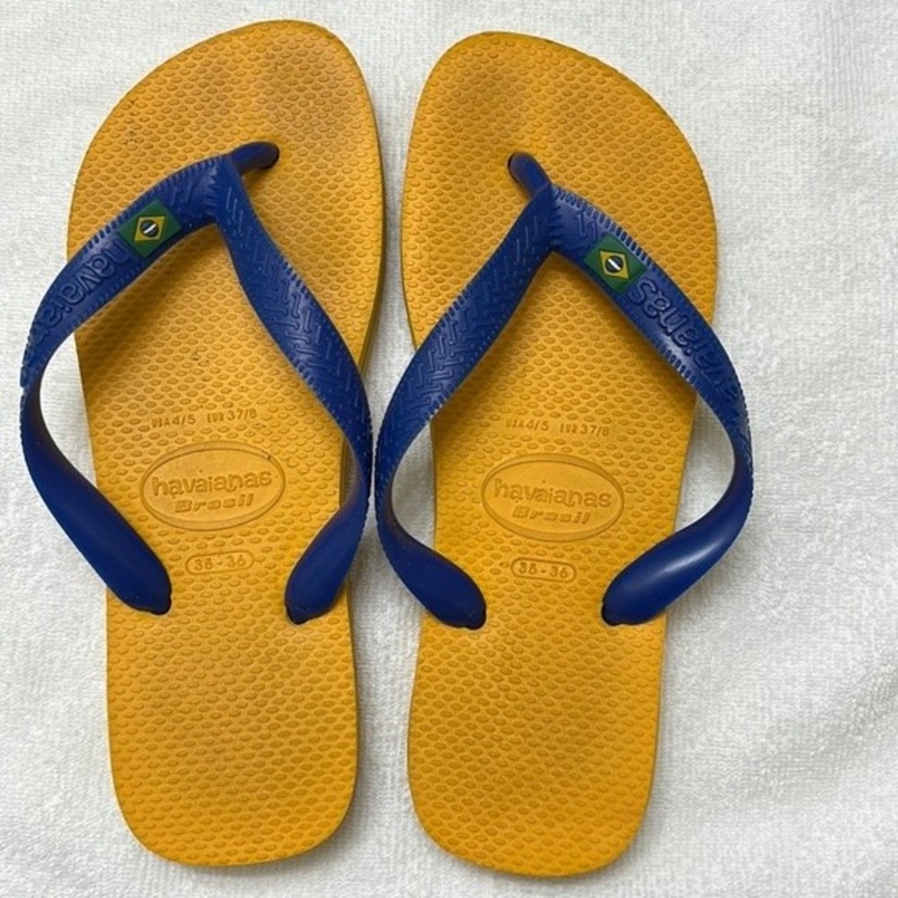 HAVAIANAS  Brazil Flip Flops size: 35-36 or USA 4/5